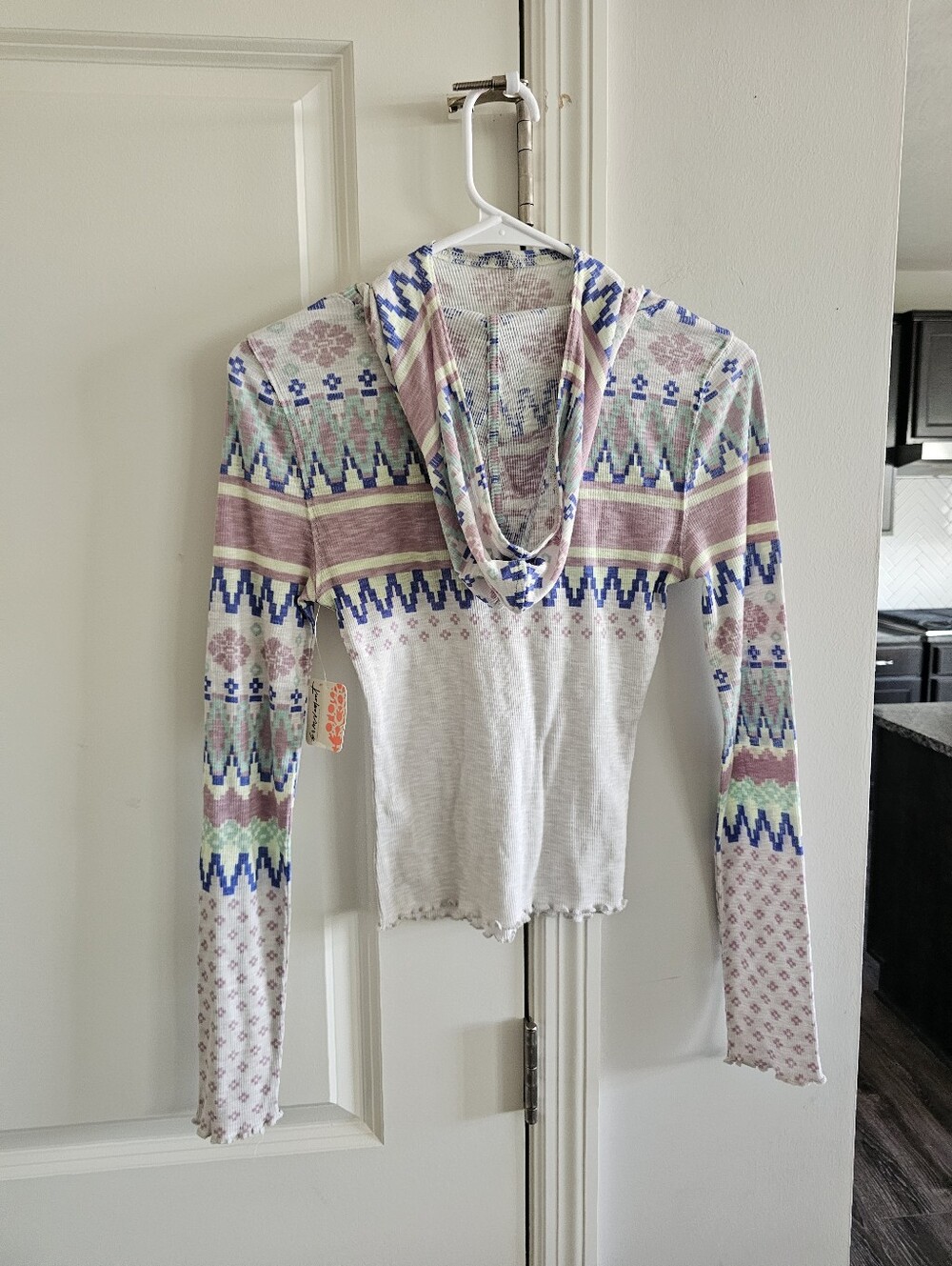 Free People Breathe Easy Printed Layer. - Picture 7 of 9